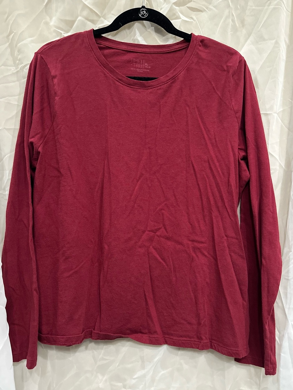 Time and Tru Women's Lightweight Long-Sleeve Crewneck Top - Burgundy